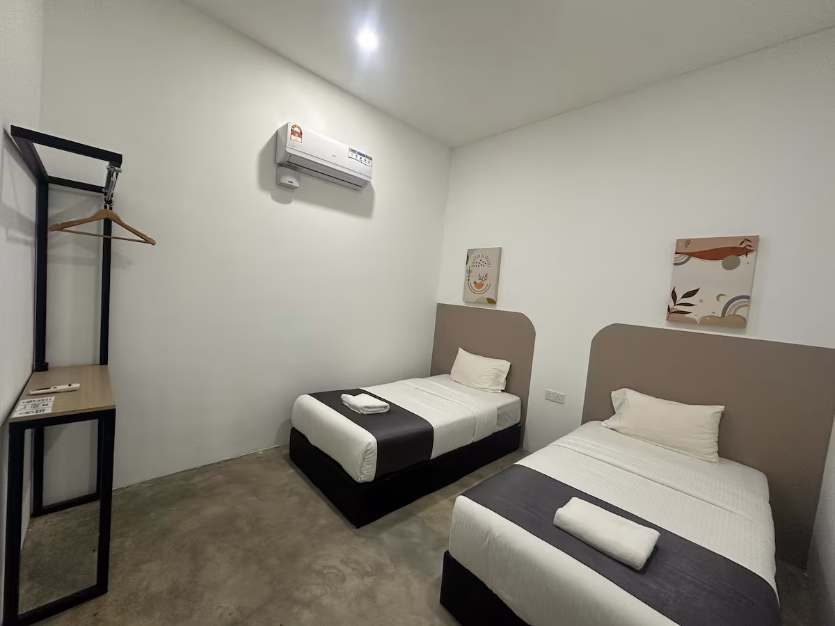 Upstay Homestay room